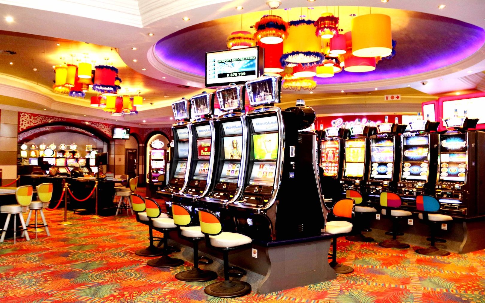 Slot Makinelerinde Döngü Analizi: Kazanma İhtimalini Artırın